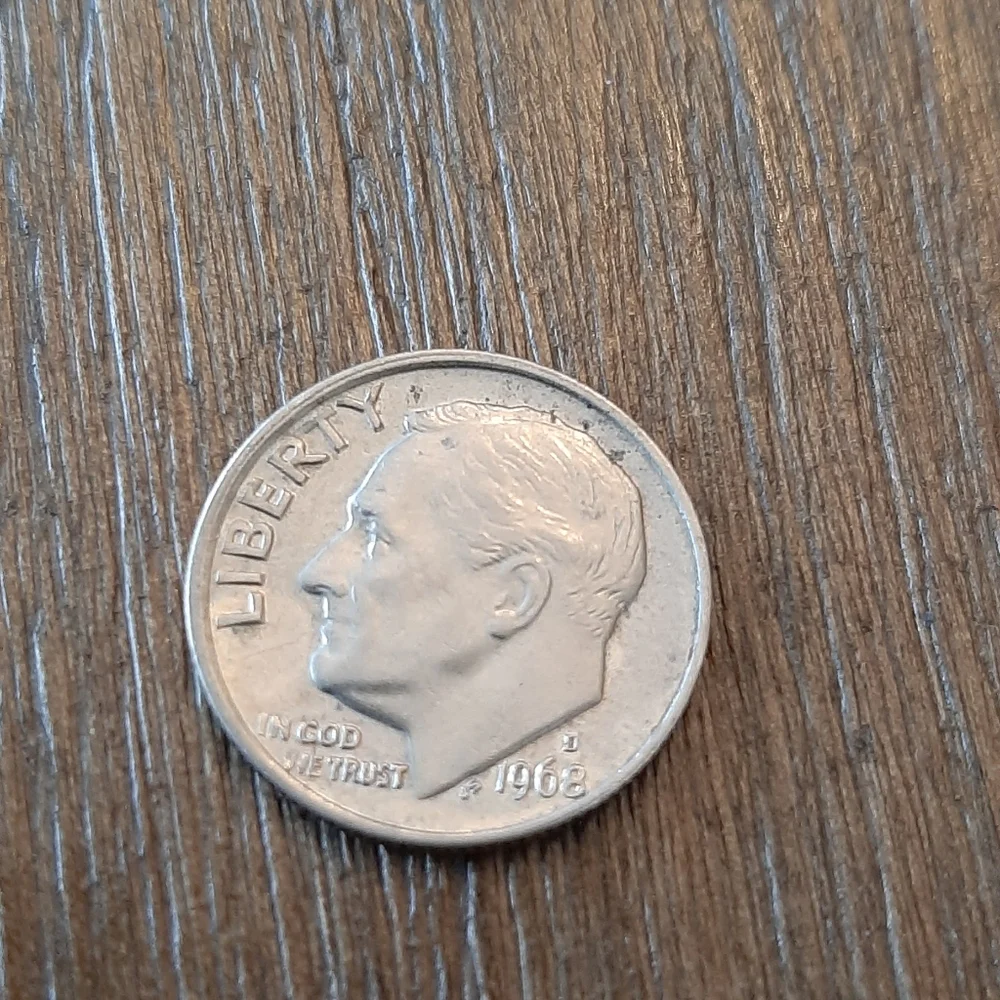 Money - Picture 2 of 7